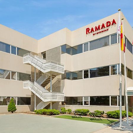 Ramada By Wyndham Madrid Tres Cantos Extérieur photo