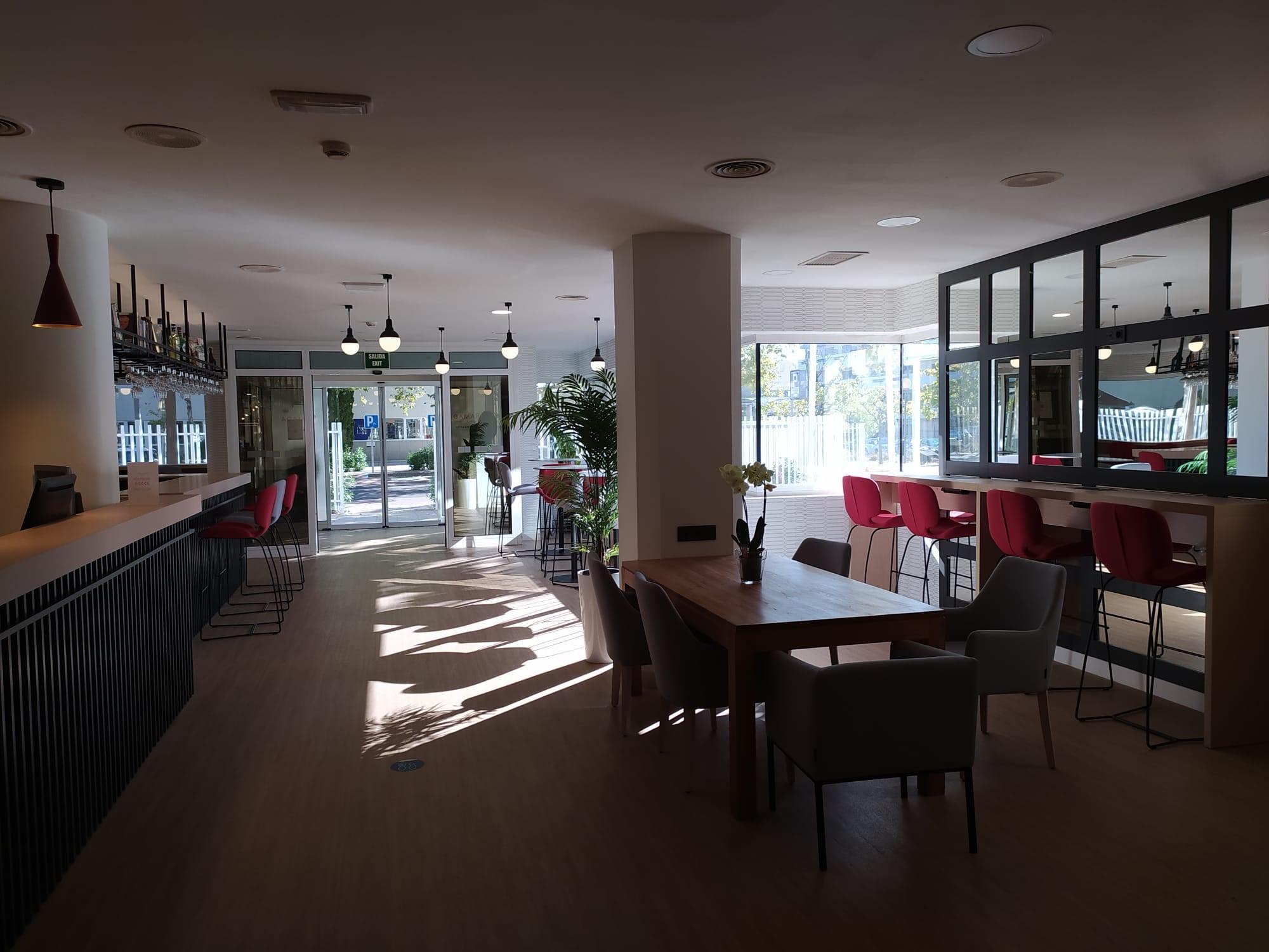 Ramada By Wyndham Madrid Tres Cantos Extérieur photo